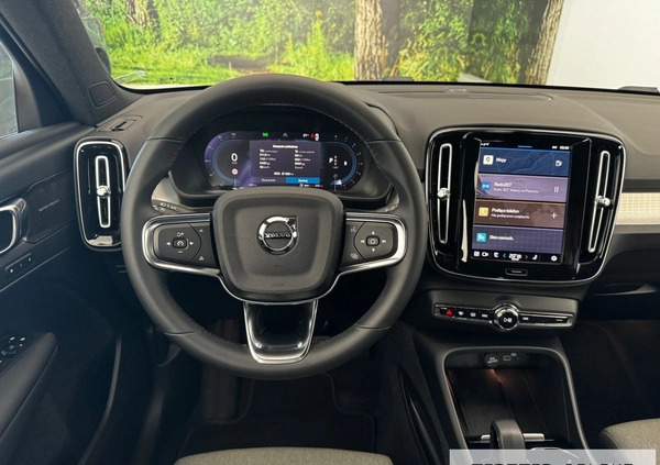 Volvo XC 40 cena 169900 przebieg: 37355, rok produkcji 2023 z Gostynin małe 301